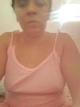 XXX chat uživo modela carol406
