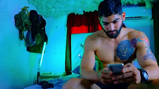 Chat +18 de Rich_boy01 ao vivo