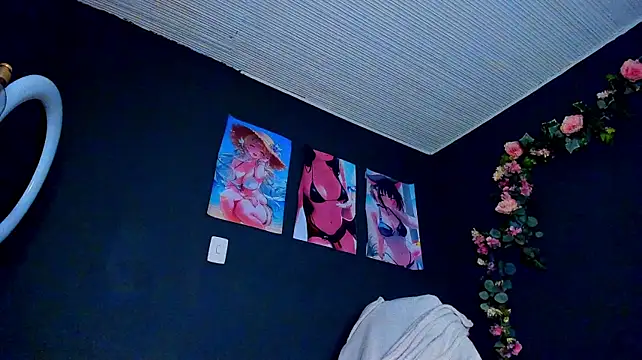 Kira_Exxe's Live XXX Chat