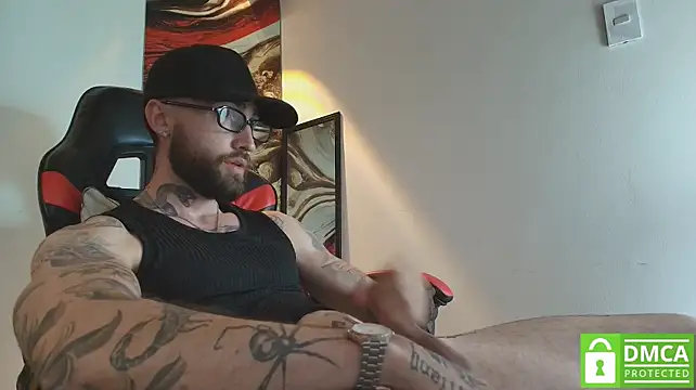 Luke_davis01 লাইভ XXX চ্যাট