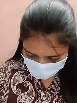 TamilNandhuのウェブカメラショー