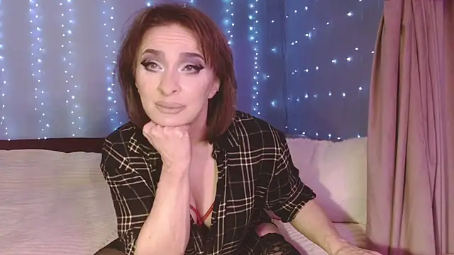Chat +18 de julia_renard ao vivo