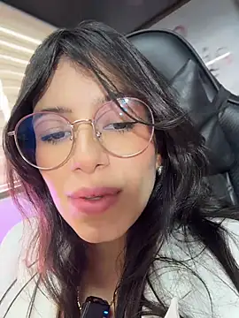 Czat XXX na żywo – iris_cuteface