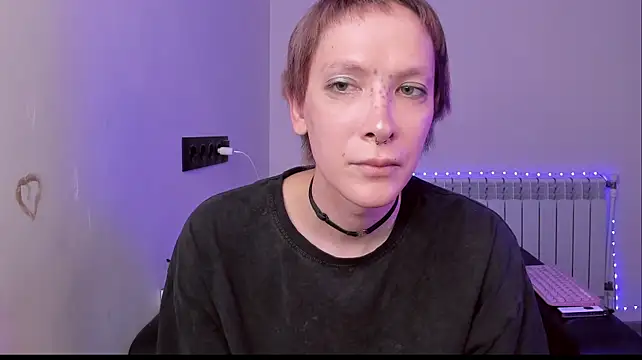 Онлайн чат XXX Lyricca