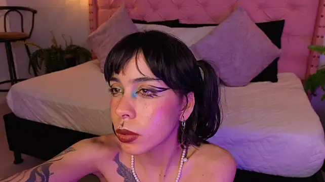 dark__nymph 即時 XXX 聊天