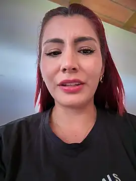 Chatroom XXX en direct de LINDA_PATTY94
