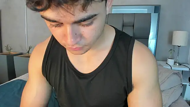 Živý XXX chat Charlie___Musk
