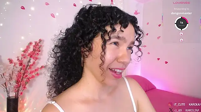 Karolina_1's Live XXX Chat