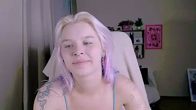 Hot_Blonda Chat XXX live