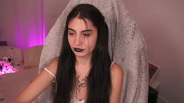 XXX chat uživo modela BlackkStorm