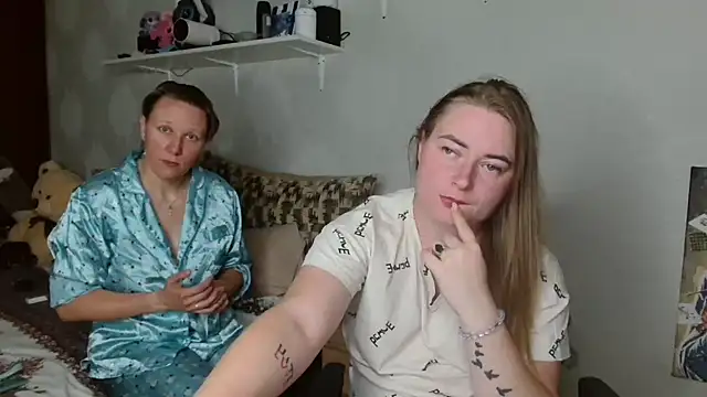 Show modela Aleks212026 na web-kameri