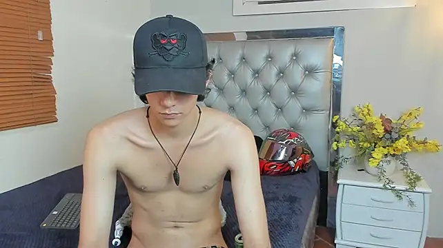 Chat +18 de AmethystShadow17 ao vivo