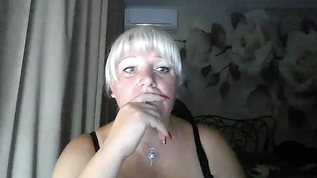 MeilomaWesa Show in webcam