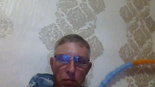 BobbyXRoyal: вебкам-шоу
