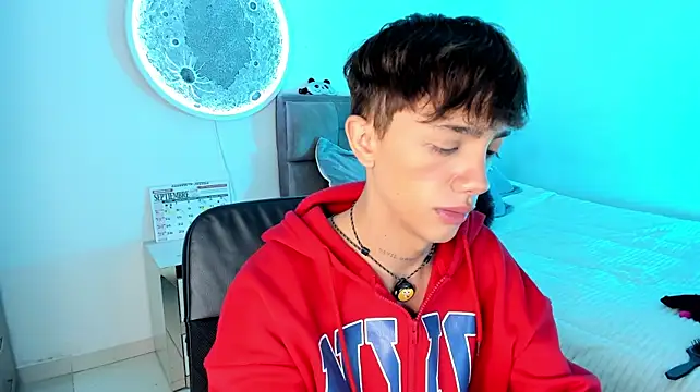 Chat XXX Live Timothy_ros