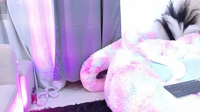 Živý XXX chat Miranda_doll__