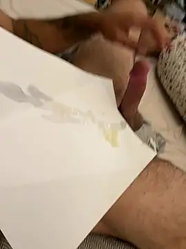 צ'אט XXX בשידור חי של falcon7979