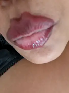 AmyCubes Chat XXX in diretta