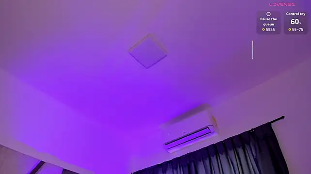 CarolineFyre's Live XXX Chat