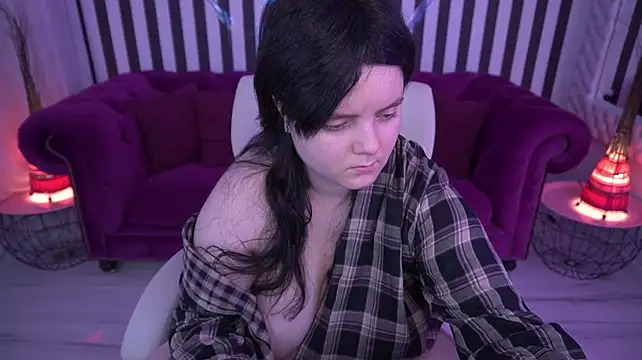 Živý XXX chat LittleShyy