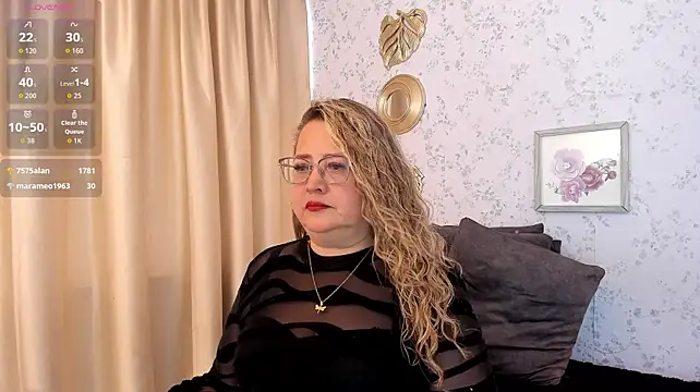 Martinacurvy_ – Live XXX-chat