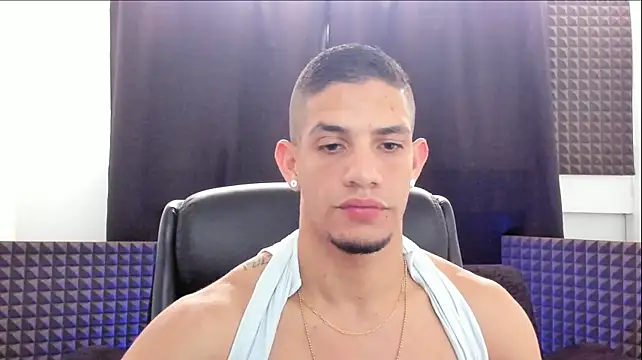 jhonnysnow17 Webcam-Show