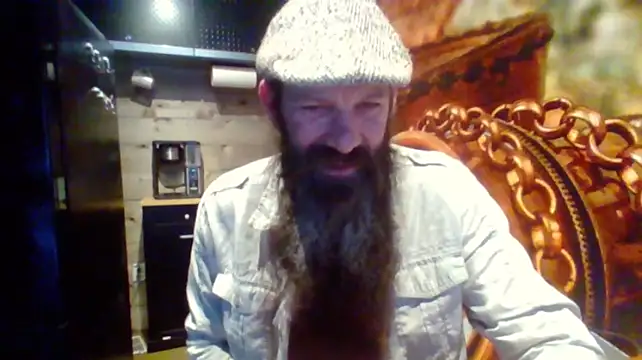 Show webcam de sit-on-my-beard