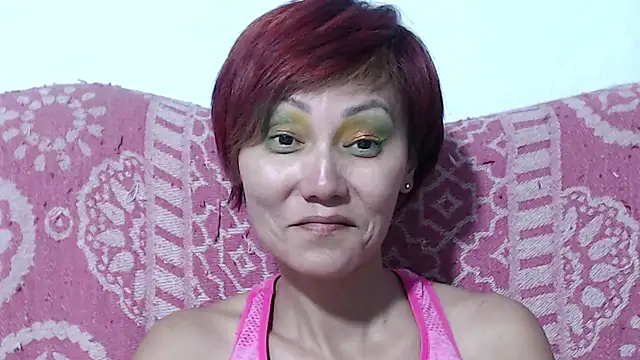 VERYHAPPYWOMANXXX's Live XXX Chat