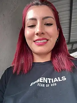 LINDA_PATTY94's Live XXX Chat