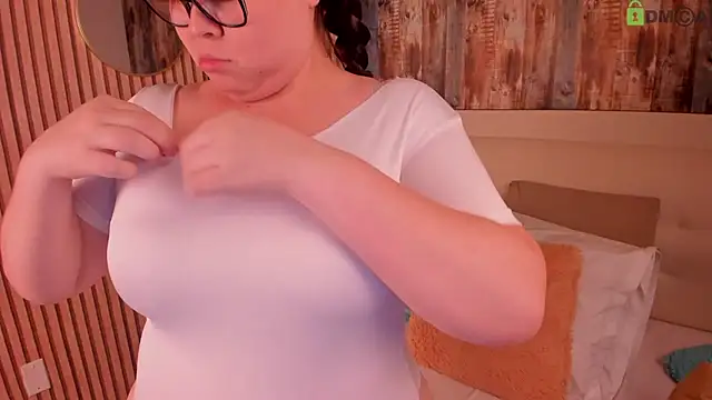 LolaVillalobos Adlı Modelin Canlı XXX Sohbeti