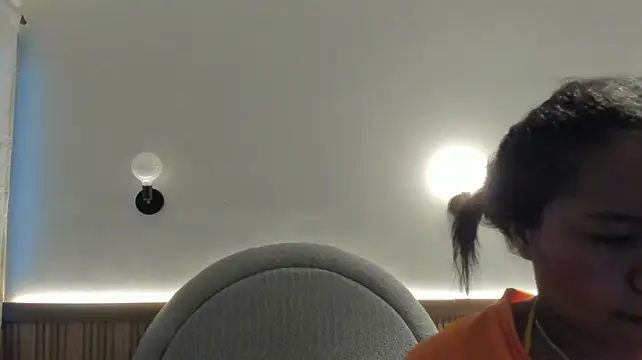 yeikafoxy Chat XXX live