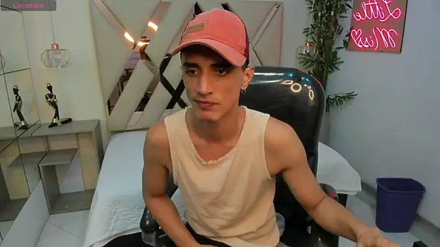 Chat XXX ao vivo de FelipeFriendly