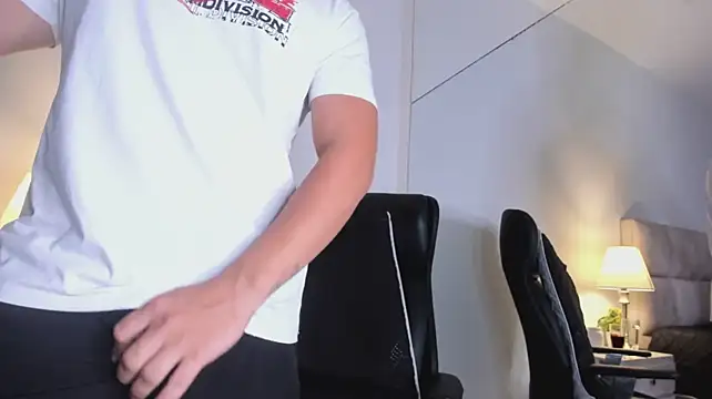 Chriss_Diamond 라이브 XXX 채팅