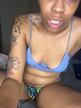 YeahhhitsBreezy Live XXX-Chat