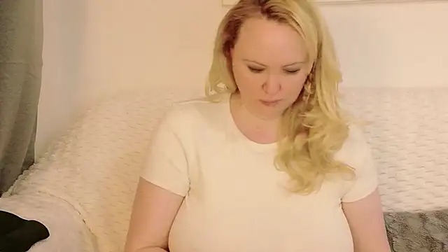 Sarah4you XXX чат на живо