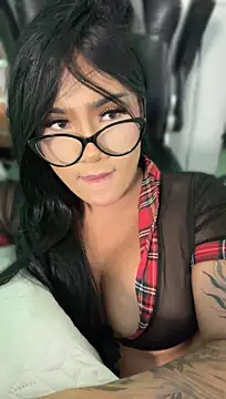 Vale_Prada – Naživo XXX chat