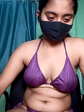 shrutee12's Live XXX Chat
