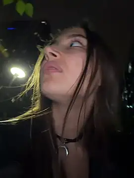 ICrazyOneIRL live XXX chat