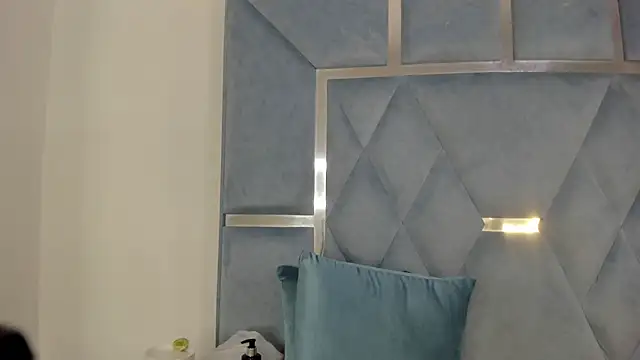 Lucy_asm's Live XXX Chat