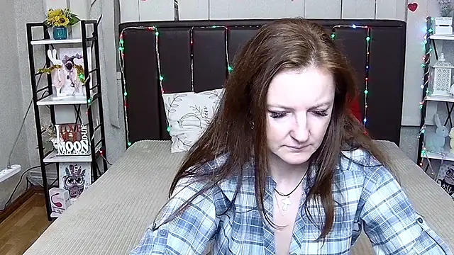 Chat +18 de MeganPirs ao vivo