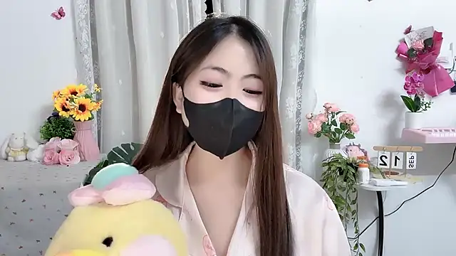 MIJ-Uwuu – Live XXX-chat