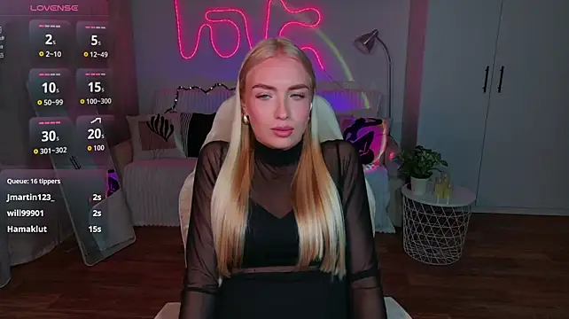 Онлайн чат XXX TessaGrays