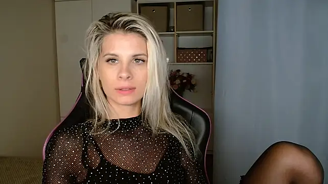 KristineGlow Live XXX-chat