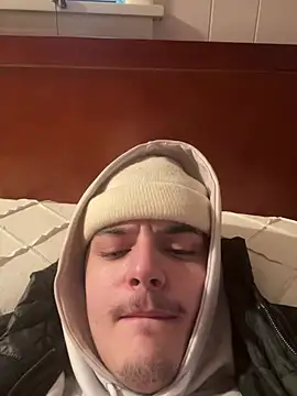 CarmeloA Live XXX-chat