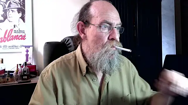 Uncle_Hottie Live XXX-Chat