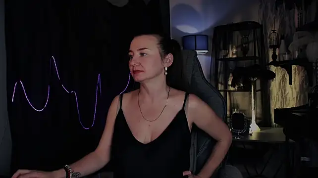 Chat XXX Live Golden_Dragon