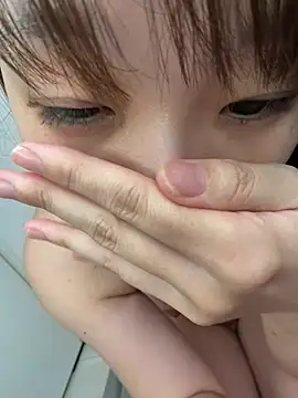 Hiiichan88のライブXXXチャット