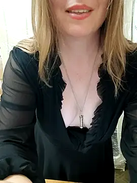 VselenaSun402's Live XXX Chat