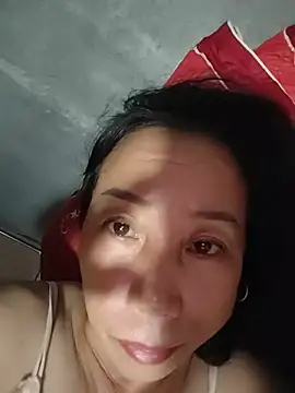 Zay_romi 现场XXX聊天