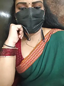 Živý XXX chat soundharya_tamil